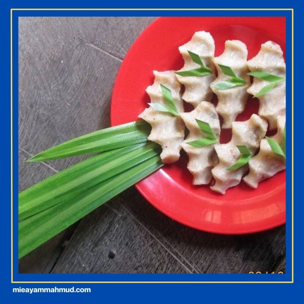 10 Makanan Khas Medan Kue Pohul-pohul