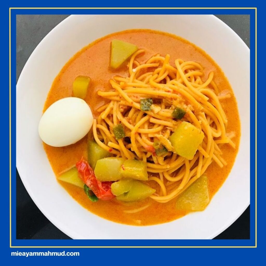 Makanan Khas Medan Mie Gomak