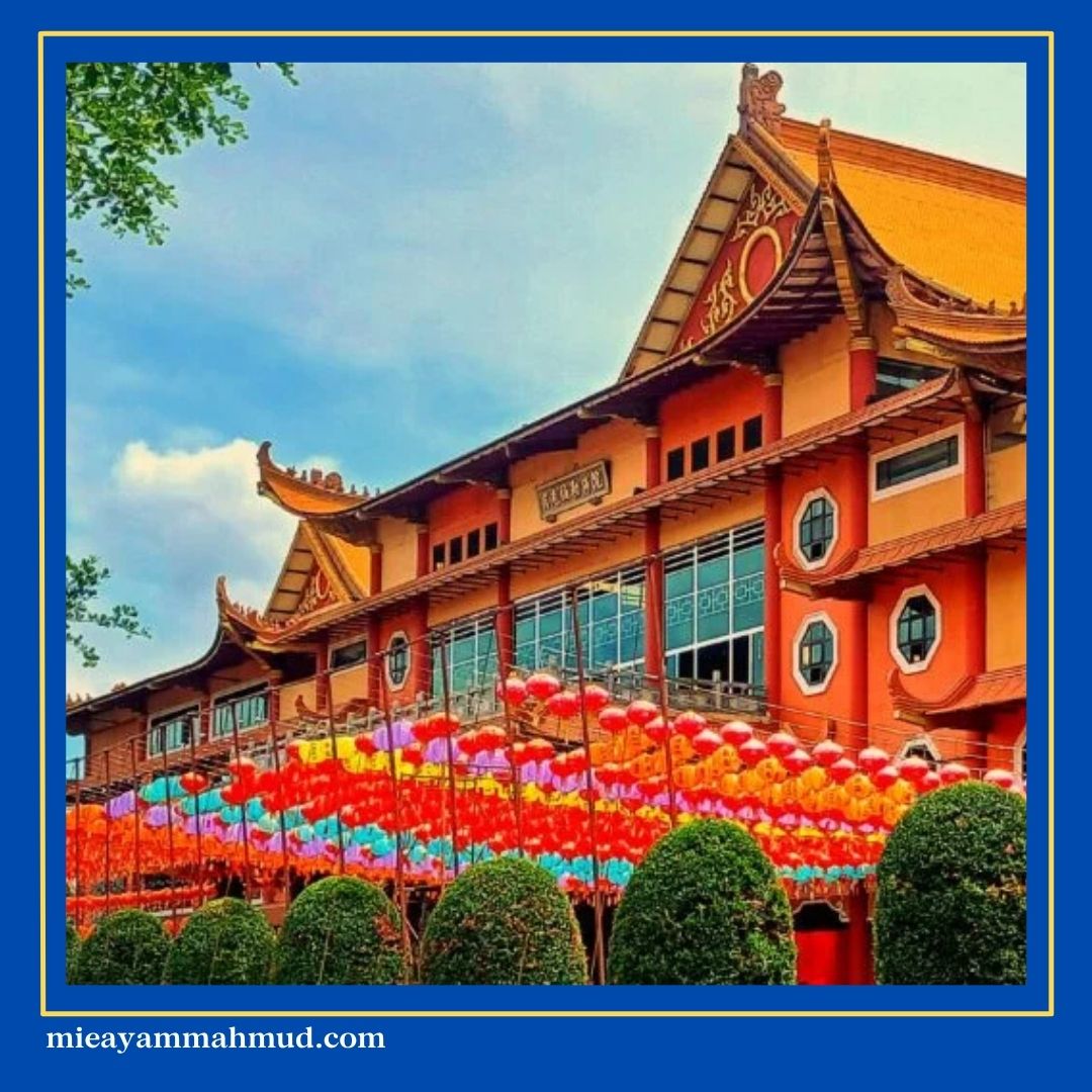 Maha Vihara Maitreya Medan