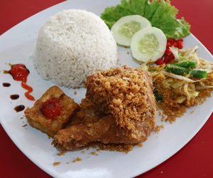 Nasi Ayam Kriuk